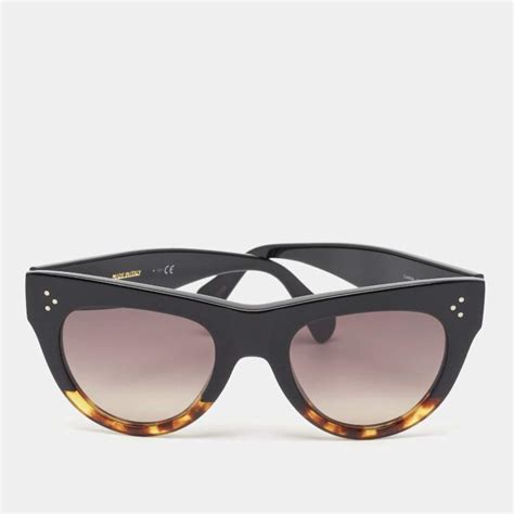 Céline CL400161 Sunglasses in Brown 